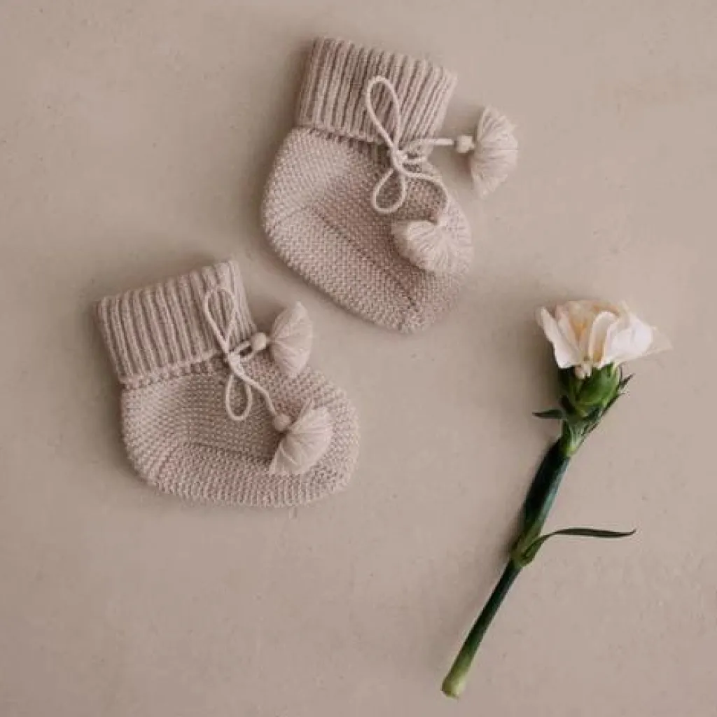 Gentil Coquelicot Knitted baby booties - Gris Perle - New