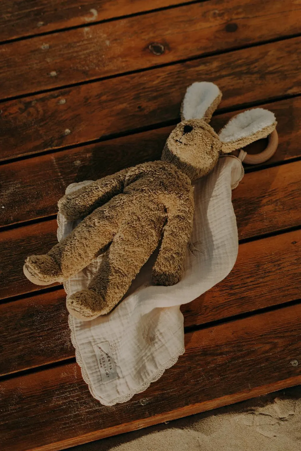 Senger Naturwelt Knuffel floppy konijn - Small - Beige - Hot