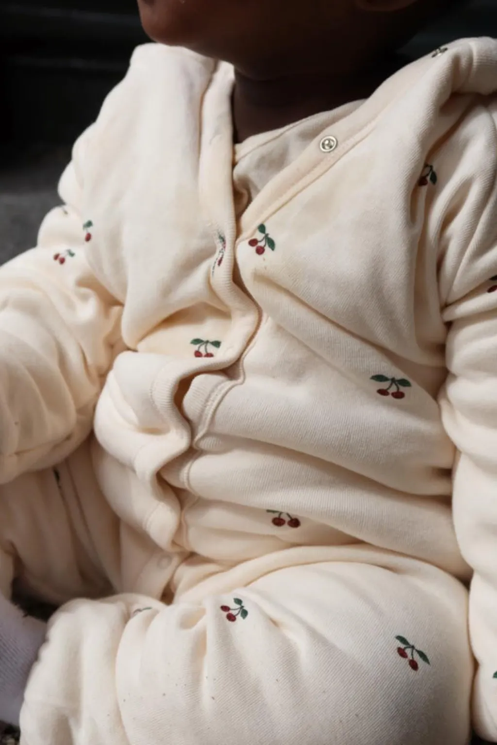 Konges Slojd Newborn onesie met kap - Cherry - Online