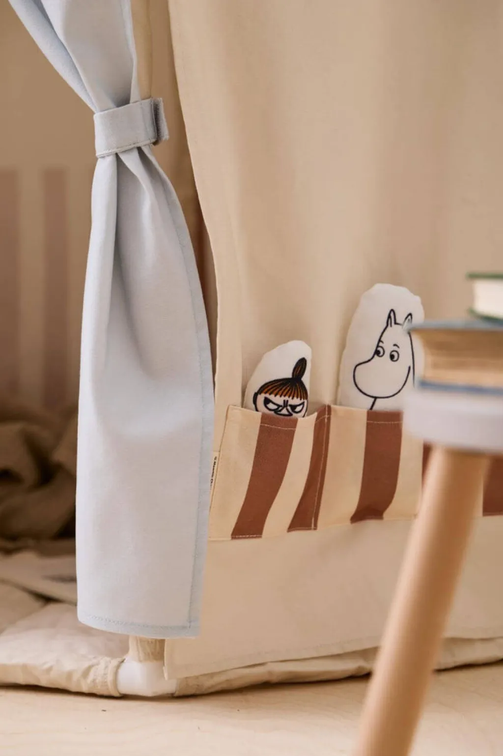 Kid's Concept Paviljoentent Moomin inclusief figuurtjes - Clearance