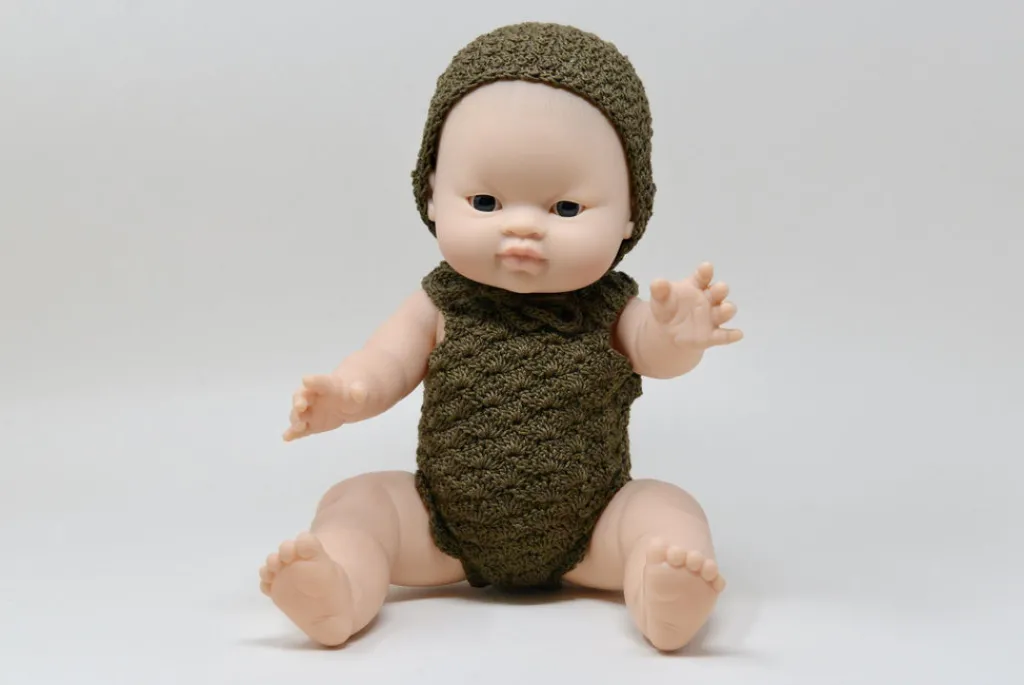 Yaarn Poppenkleding - Doll romper Lou - gehaakt katoen - Stone - Hot