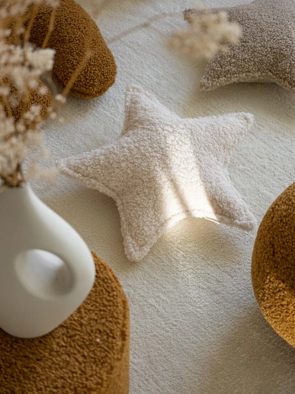 Wigiwama Star Cushion - Cream White - Clearance
